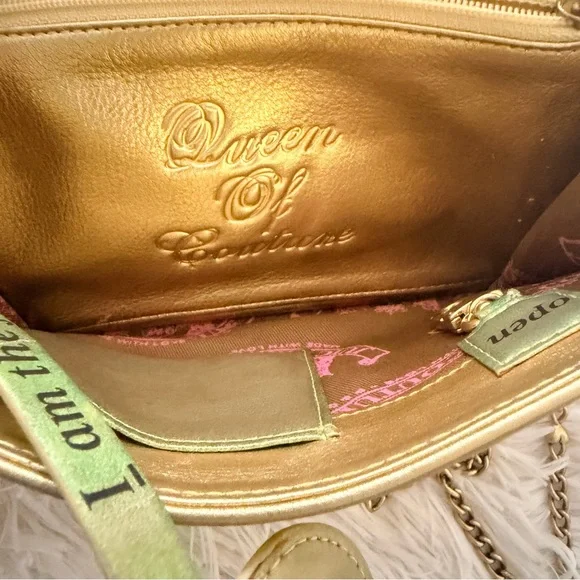 Juicy Couture 2004” Limited Edition Y2K Vintage Gold Leather Chain Bag – NWOT - Picture 5 of 15